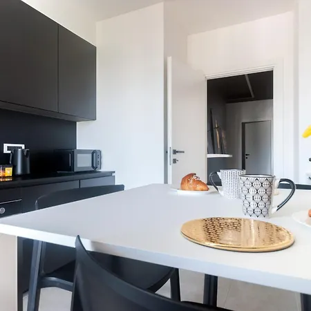 Apartment With Panoramic View Of Mailand Exterior foto